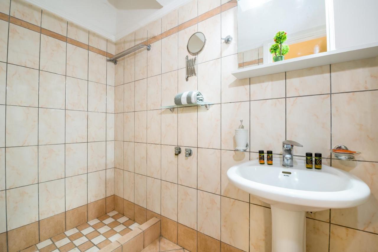Downtown Studio Chania ハニア エクステリア 写真